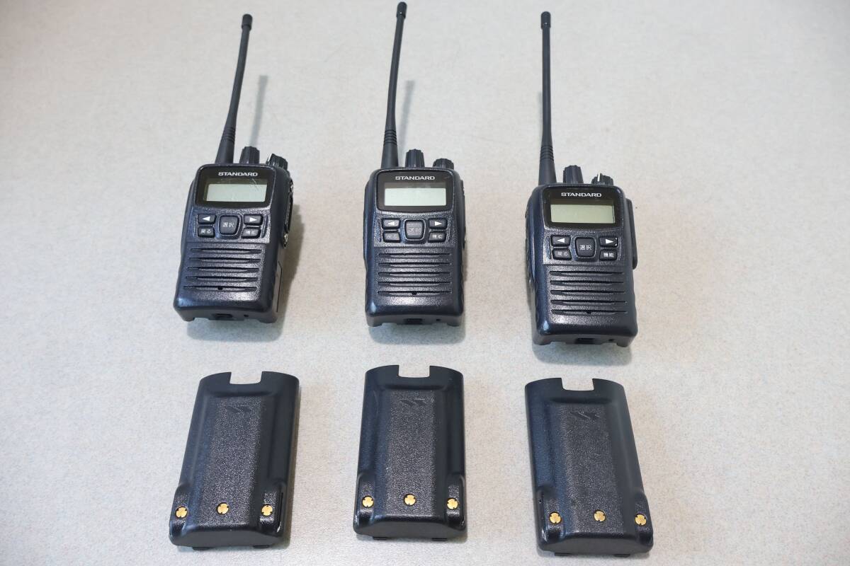 G9499 P 3個セット STANDARD VXD450U 無線機 バッテリー付属 FNB-V87LIA 7.4V 2300mAh 中古品拍卖