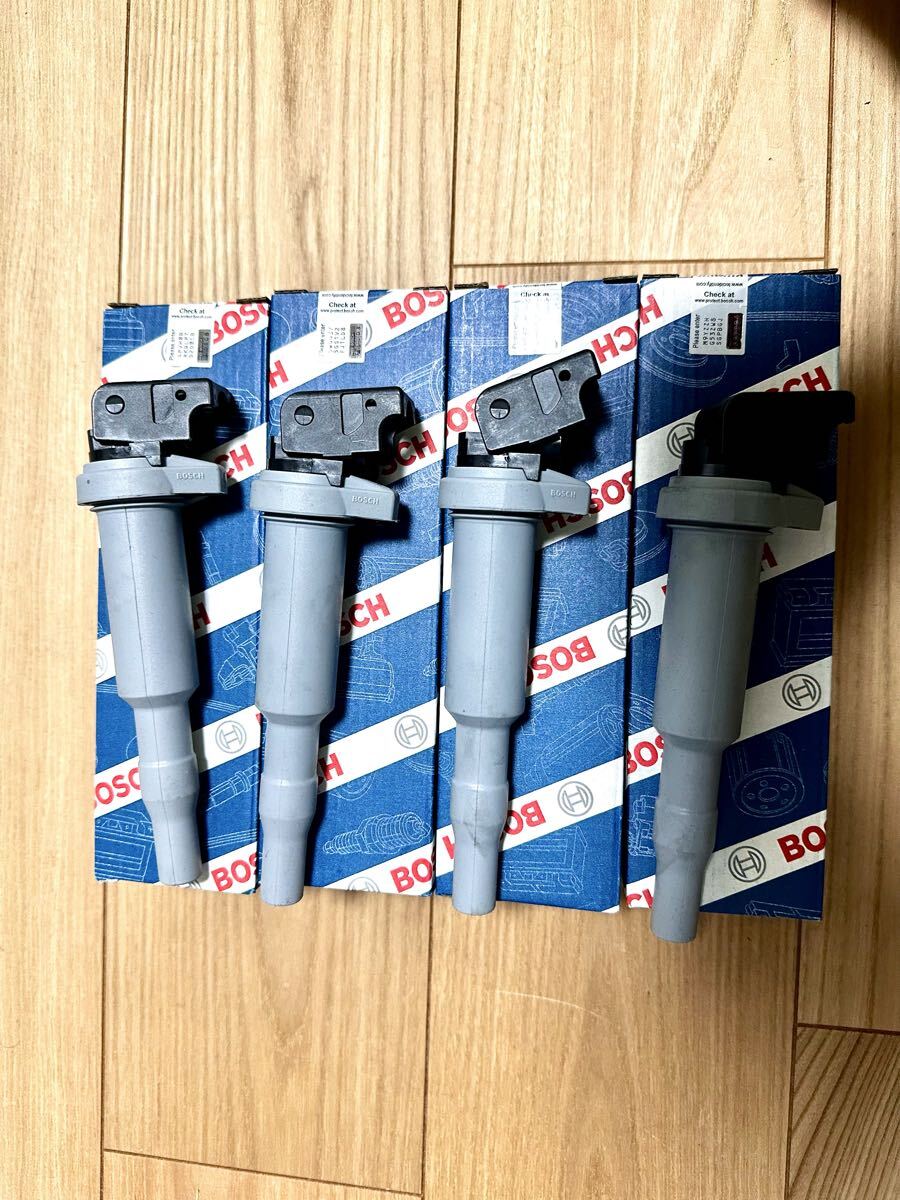 BOSCH製 純正!BMW 3シリーズ E90 E91 E92 F30 F31 F34 320i xDrive 328i イグニッションコイル 4本セット 12138616153 12137594596 拍卖