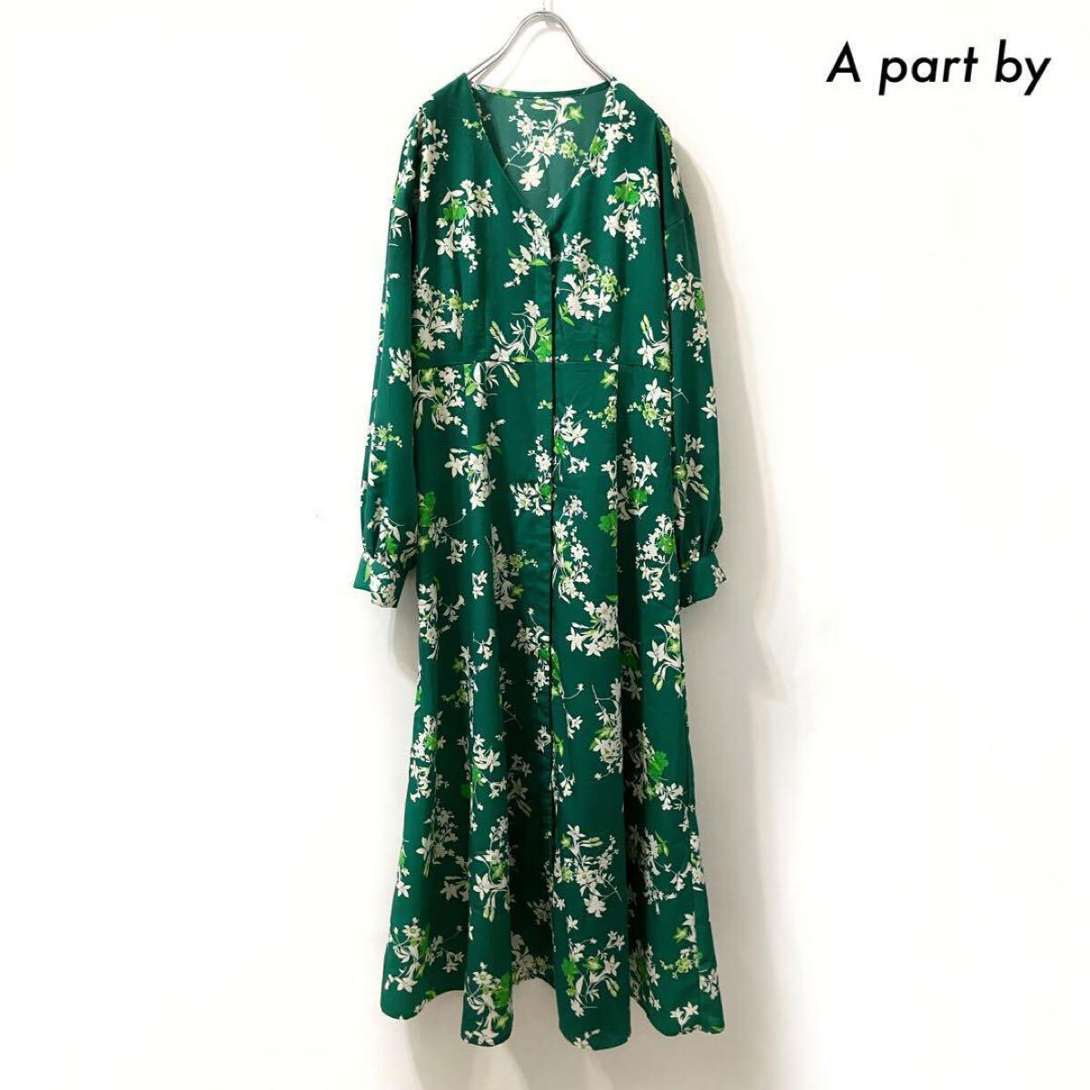 【送料無料】A part by アパートバイ★花柄 長袖ワンピース Vネック グリーン 緑拍卖