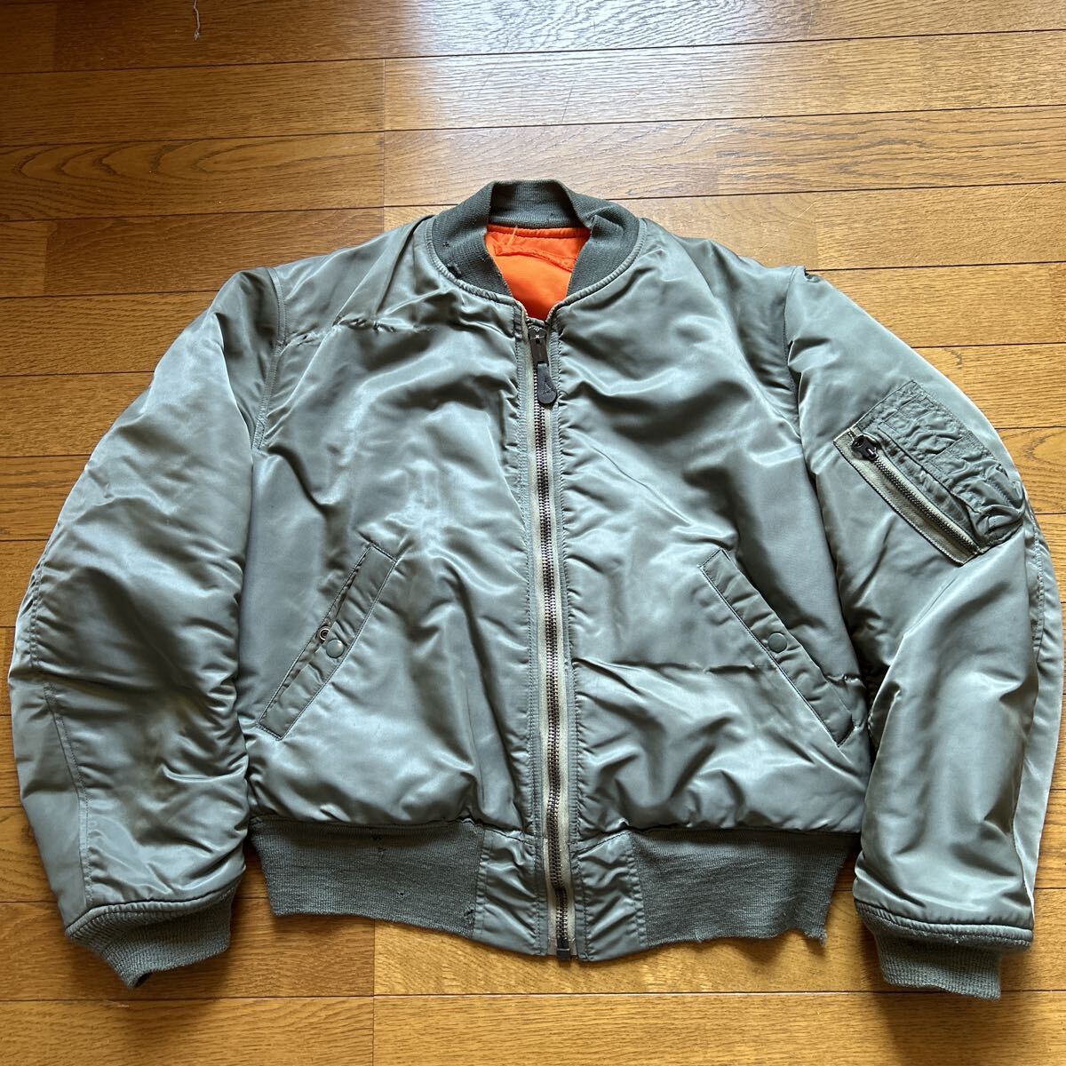 アルファ社ヴィンテージMA-1フライトジャケット ALPHA ミリタリー USA製M 1968年製拍卖