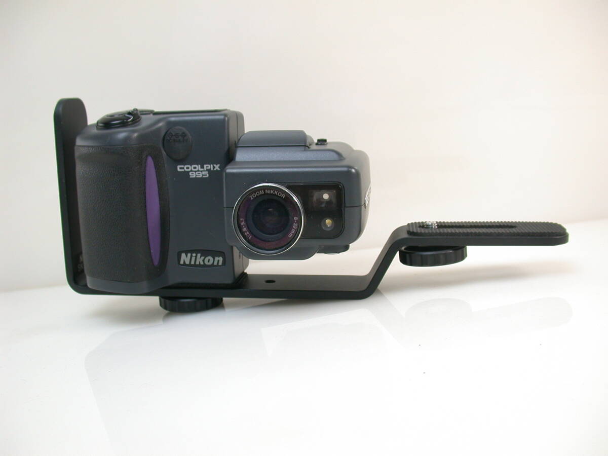 ニコン SK-E900 COOLPIXで外付けスピードライトを使用する為のブラケット拍卖