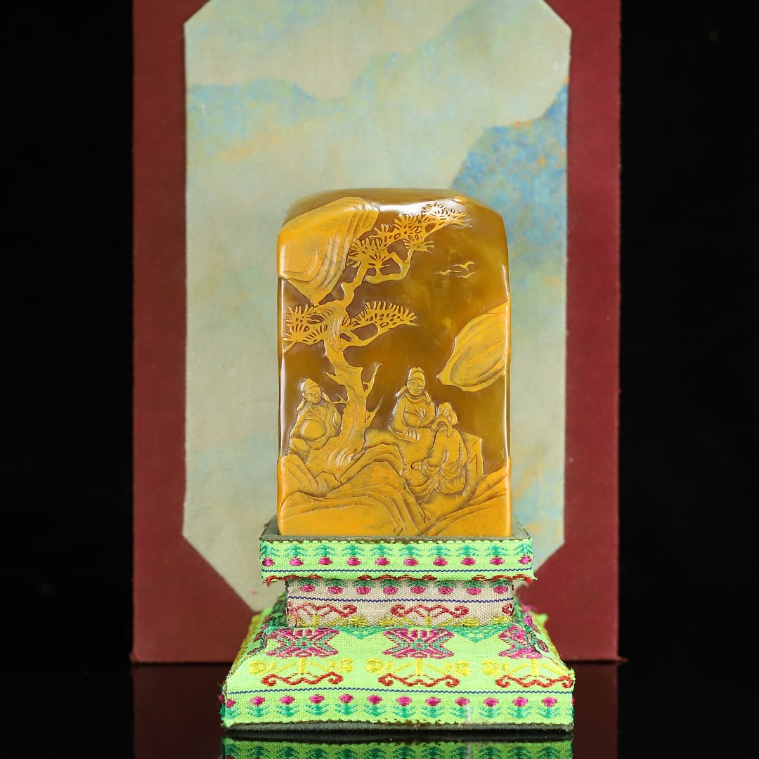 旧蔵 【中国近現代篆刻家 黄宝虹】寿山石 田黄石 かわいい彫 雅聚閑章 印鑑 天然石 手彫 篆刻 古印材 極細工 中国古玩 骨董品 古美味 208拍卖