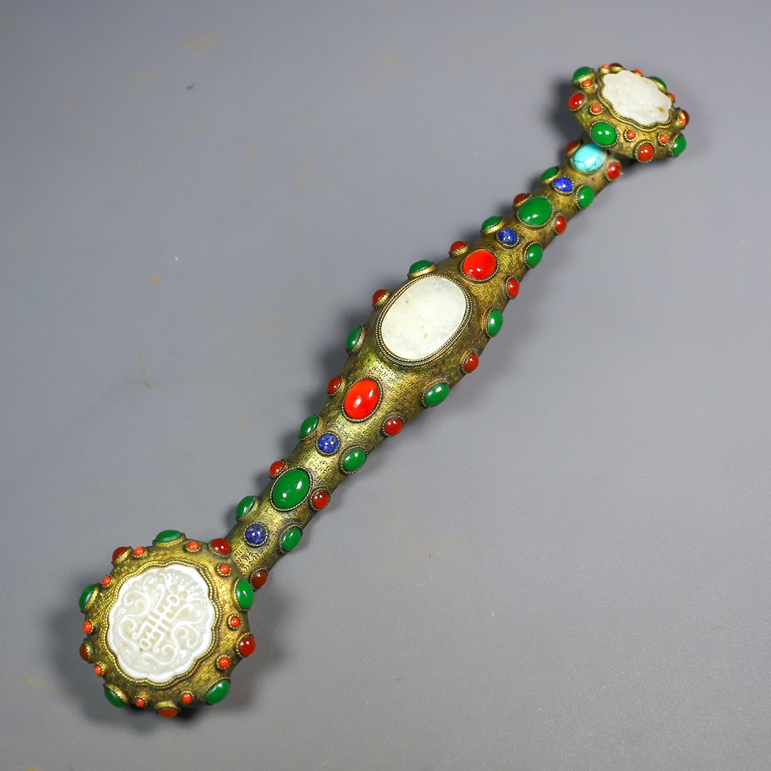 旧蔵 清 銅塗金 鏨刻多寶 モザイク和田玉 如意 極細工 中国古玩 骨董品 古美味 208拍卖