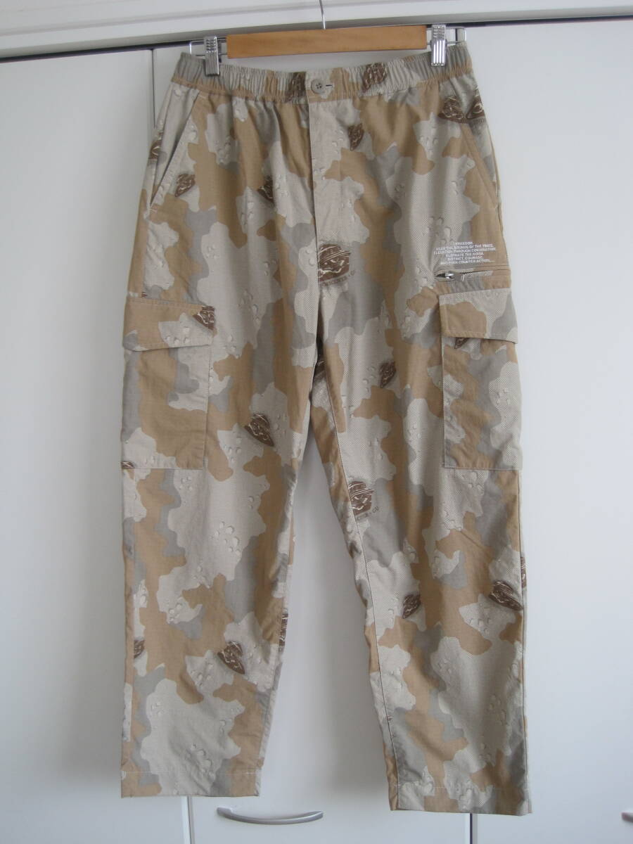 美品 GU×UNDERCOVER ナイロン100% ワイドテーパードカーゴパンツ M カモフラ拍卖