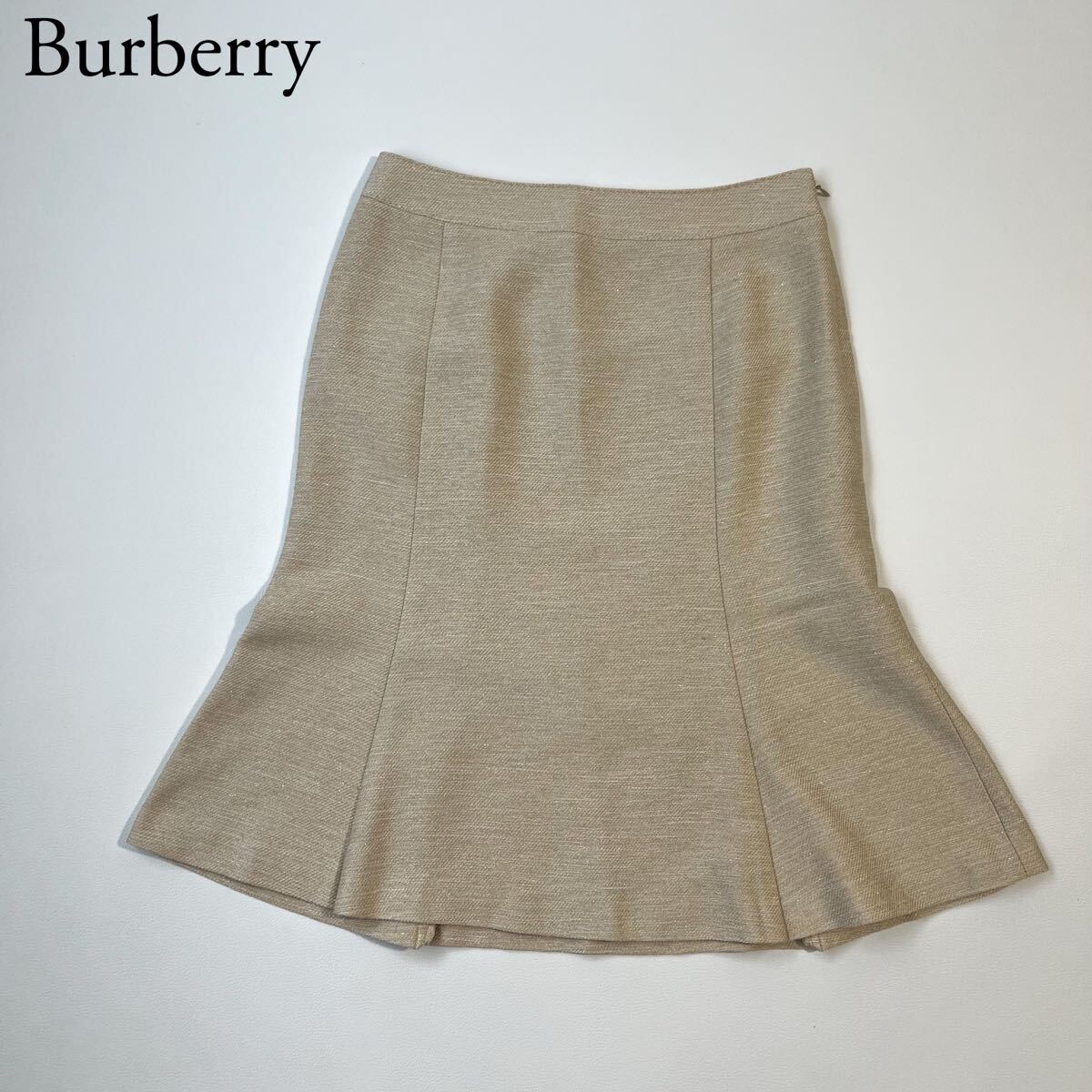 良品 BURBERRY LONDON バーバリーロンドン フレアスカート 膝丈スカート マーメイドライン ラメベージュ 38 レディース拍卖