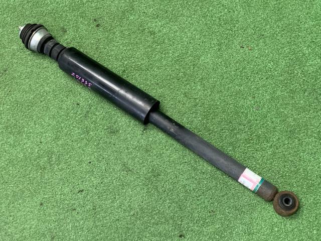 タントエグゼ CBA-L455S 右Rショックアブソーバー 48531-B2820拍卖