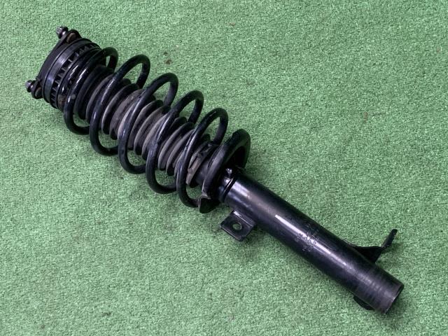 ベリーサ DBA-DC5W 右Fストラット D461-34-700拍卖