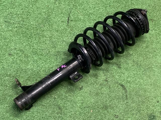 ベリーサ DBA-DC5W 左Fストラット D461-34-900拍卖