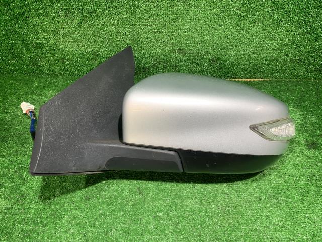 シルフィ DBA-TB17 左サイドミラー 96302-3SB0B拍卖