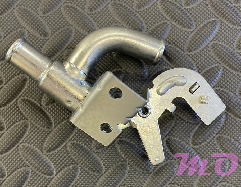 トヨタ 純正品 ランクル40 ヒータ ウォータバルブ拍卖