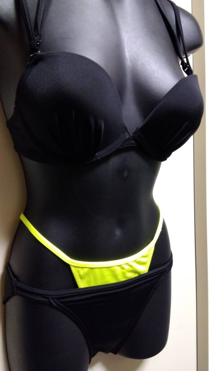 ☆エメフィールワイヤービキニセットアップ☆超美品拍卖