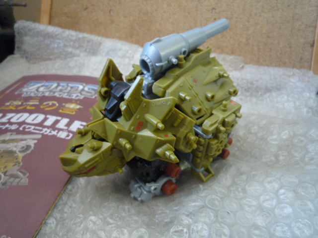 ZOIDS ゾイドワイルド ZW28 バズートル 組み立て済み 復元の書 組立説明書 付属 現状渡し品 同梱不可N1拍卖