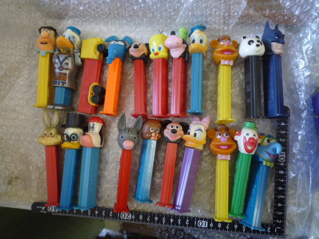 当時物 PEZ ペッツ ケース まとめて ディズニー バットマン 他 現状渡し品拍卖