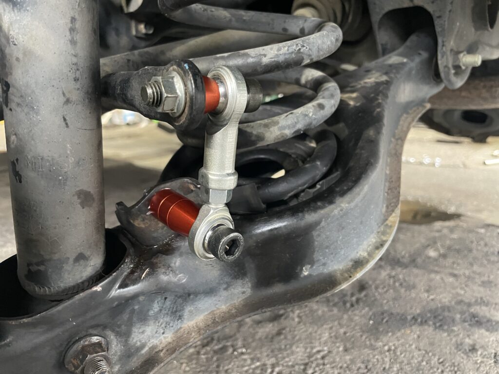 CV5W デリカ スタビリンク リアスタビリンク スーパーナウ拍卖