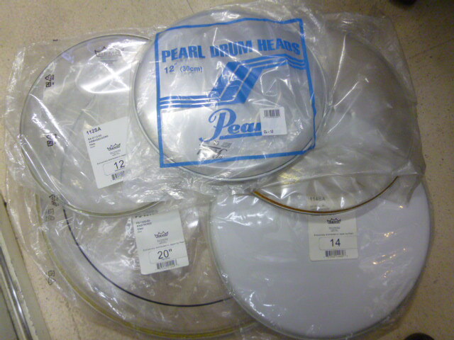 ◆◇REMO レモ パール バスドラム・スネアドラム・タム、ヘッド5枚セット◆◆新品未使用品◇◆拍卖