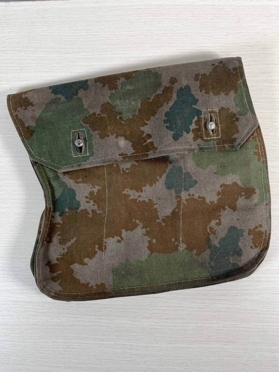 実物 東ドイツ 東ドイツ軍 ブルーメンターン迷彩 AK マガジンポーチ 3連 空挺兵 中古品 放出品 DDR 東独 G拍卖