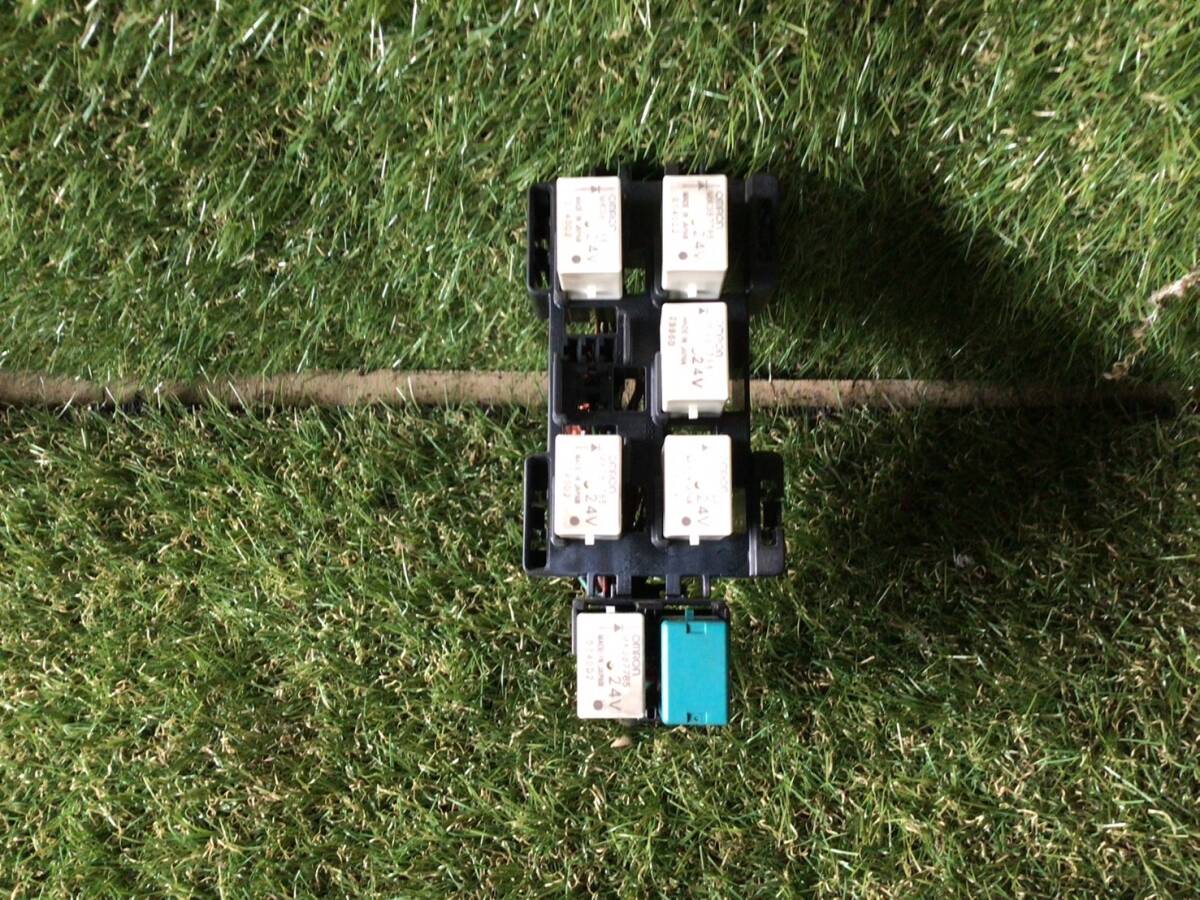 ② FK62FZ H.22年 フソー ファイター リレーBOX C-25830 ④ 即日発送可 三菱ふそう 60s拍卖