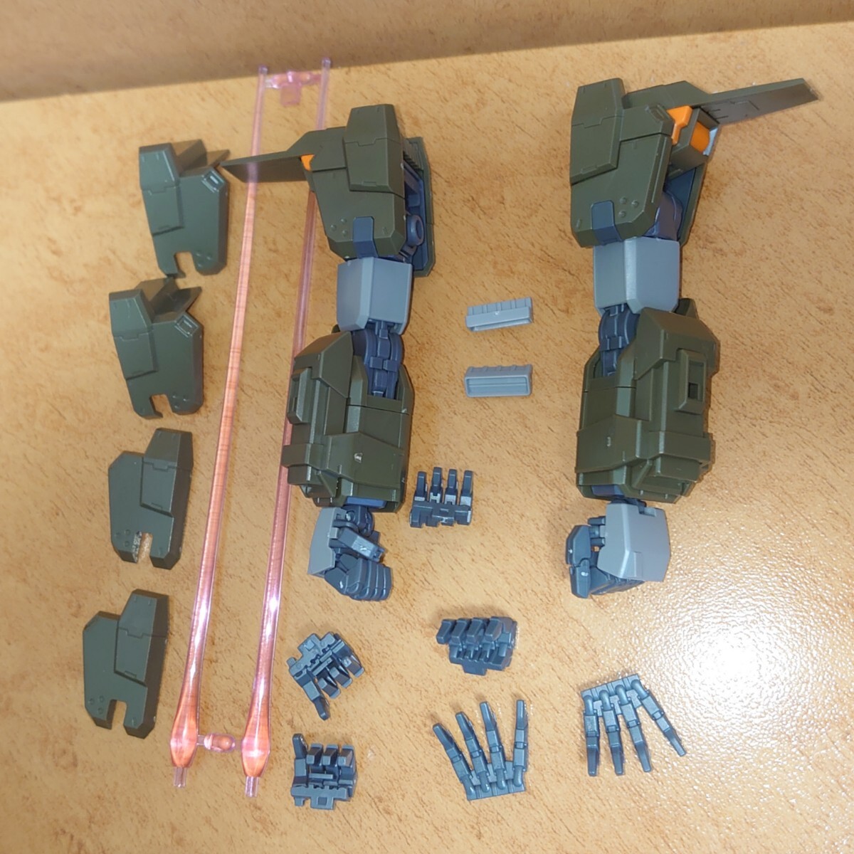 MG 1/100 ガンダムストームブリンガー F.A.(フェイタル・アッシュ)/ ジム・タービュレンス ジャンク パーツ 6拍卖