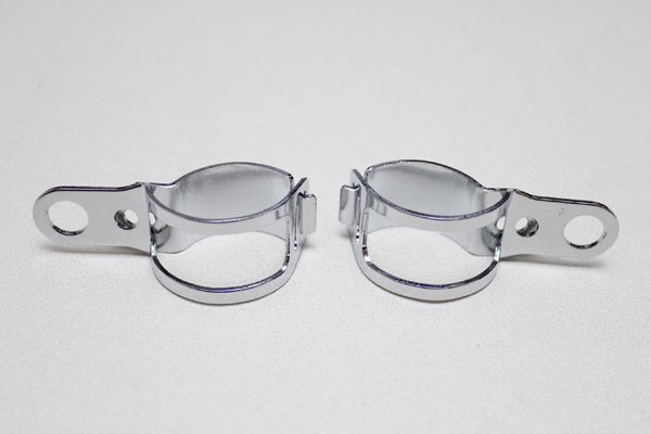 送料格安ウインカークランプ メッキ ウインカーステー ダイナFXSTSソフテイル XL1200 TC88 ツインカム エボ スポーツスター拍卖