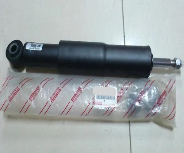 トヨタ 純正 ランドクルーザー ショック アブソーバ RR 右 Shock Absorber Rear Right 48530-69145 TOYOTA 未使用 LEXUS Genuine JDM拍卖
