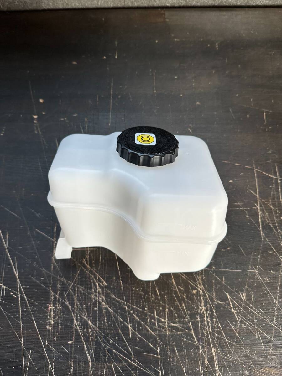 トヨタ 純正 FJ クルーザー 4ランナー レクサス GX460 ブレーキマスタシリンダ リザーバ Reservoir Mast TOYOTA LEXUS Genuine JDM 未使用拍卖