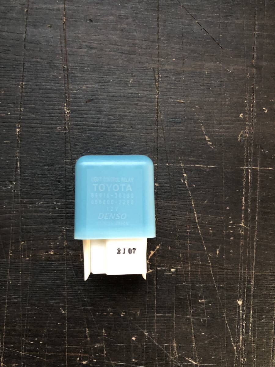トヨタ ランドクルーザー ライトコントロール リレー Relay Light Control 85916-30060 TOYOTA LEXUS Genuine JDM メーカー純正品 未使用拍卖