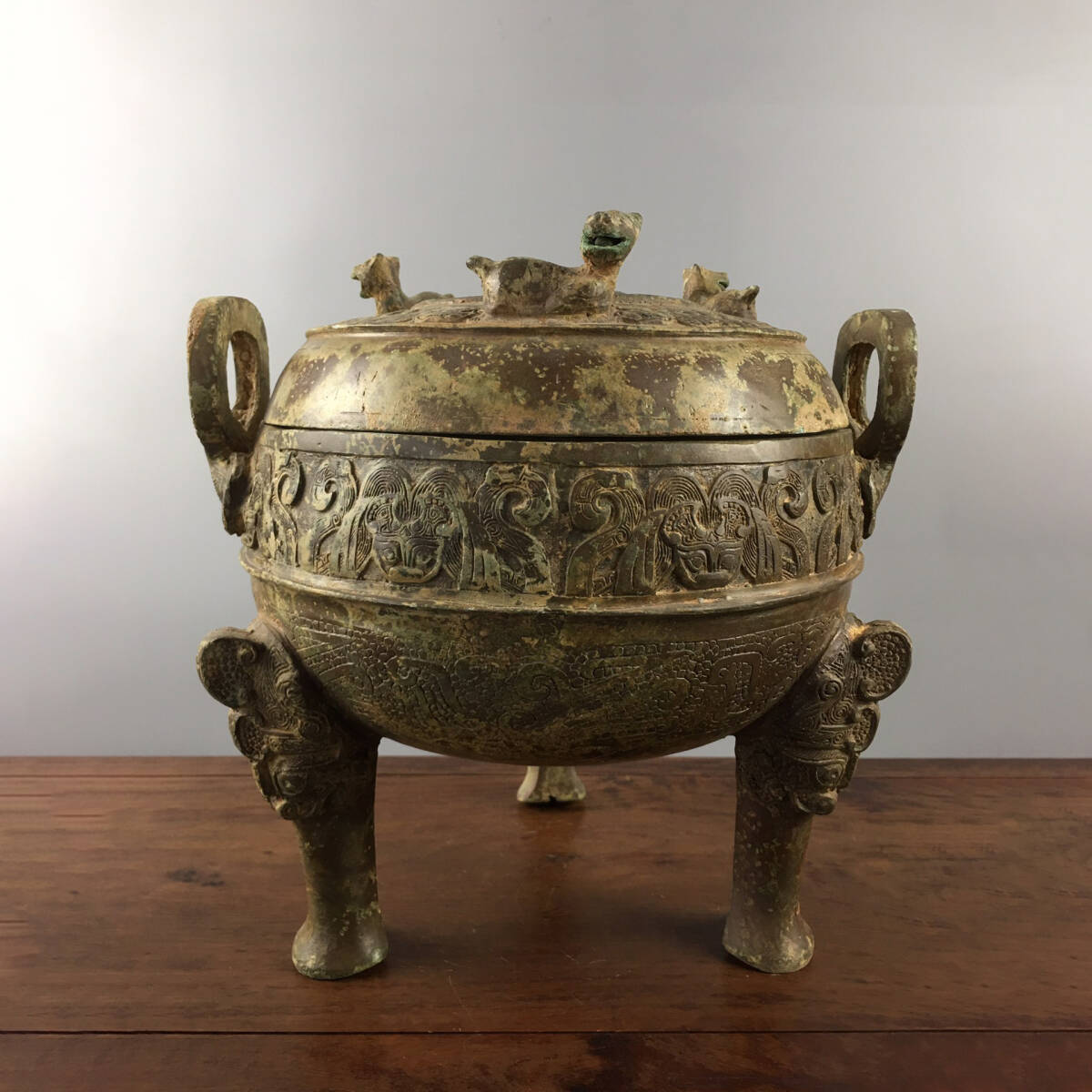8_ZZ8018【惠】人間国宝 中国古美術 中国骨董 銅製品 【銅の香炉です】 時代物 置物 珍品旧蔵 伝世家珍拍卖