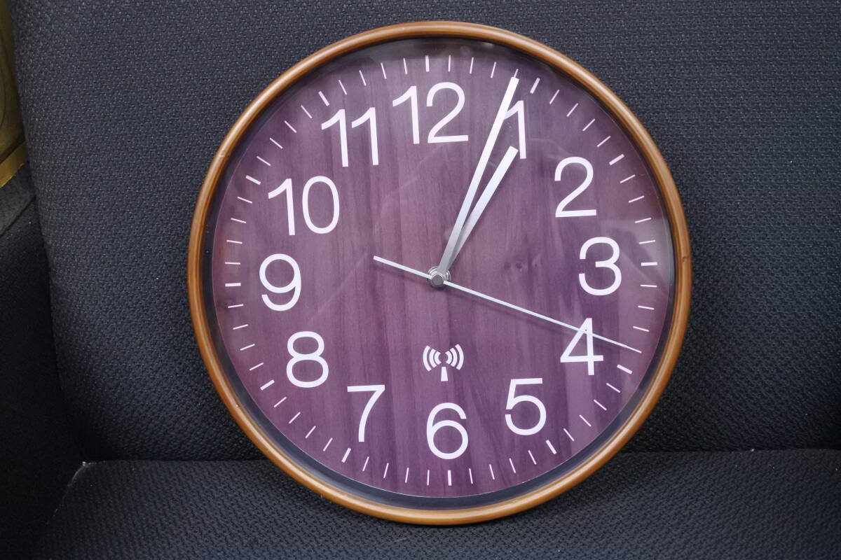 ★壁掛け時計 HD-1688 横約28㎝×縦約28㎝x奥行4.5㎝ 電波時計 アンティーク インテリア 動作品★拍卖