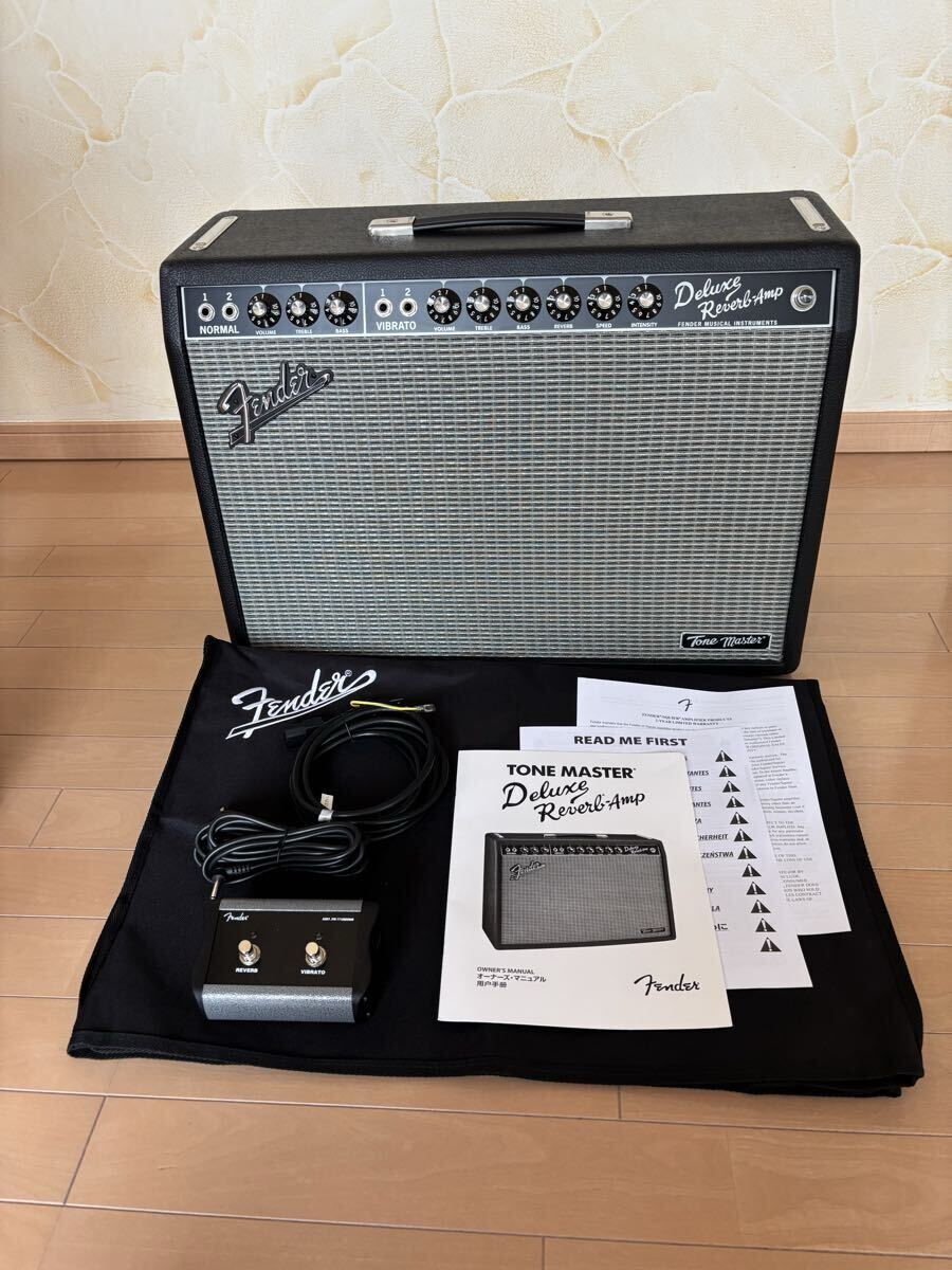 Fender Tone Master Deluxe Reverb(ブラック/美品/付属品あり/元箱なし)拍卖