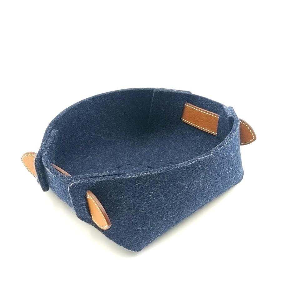 送料無料 超美品 エルメス HERMES ヴィド・ポッシュ パスパスMM ポーチ ウールフェルト 小物入れ 仏製 紺 ネイビー系拍卖