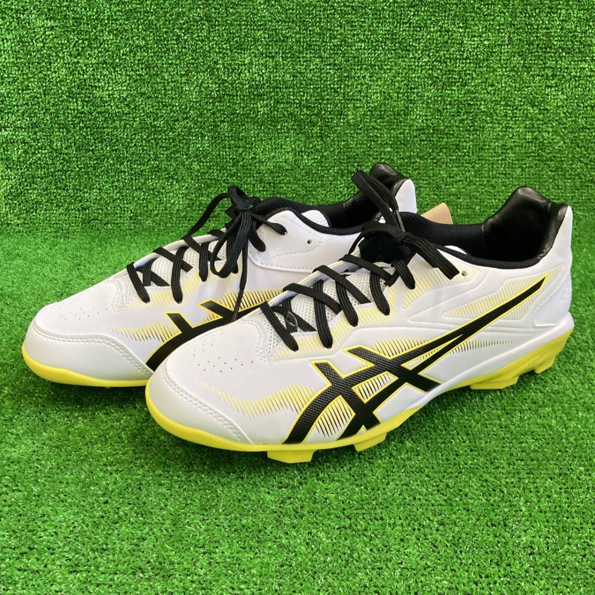 58 アシックス ポイントスパイク ホワイト×ブラック 27.5cm 1123A033 105 新品拍卖