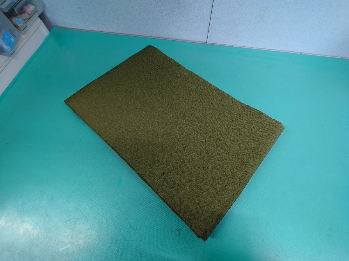● 108 伝統 工芸 美術品 ちりめん 縮緬 無地 くすみ グリーン 単色 帯 名古屋帯 リメイク コスプレ 中古③拍卖
