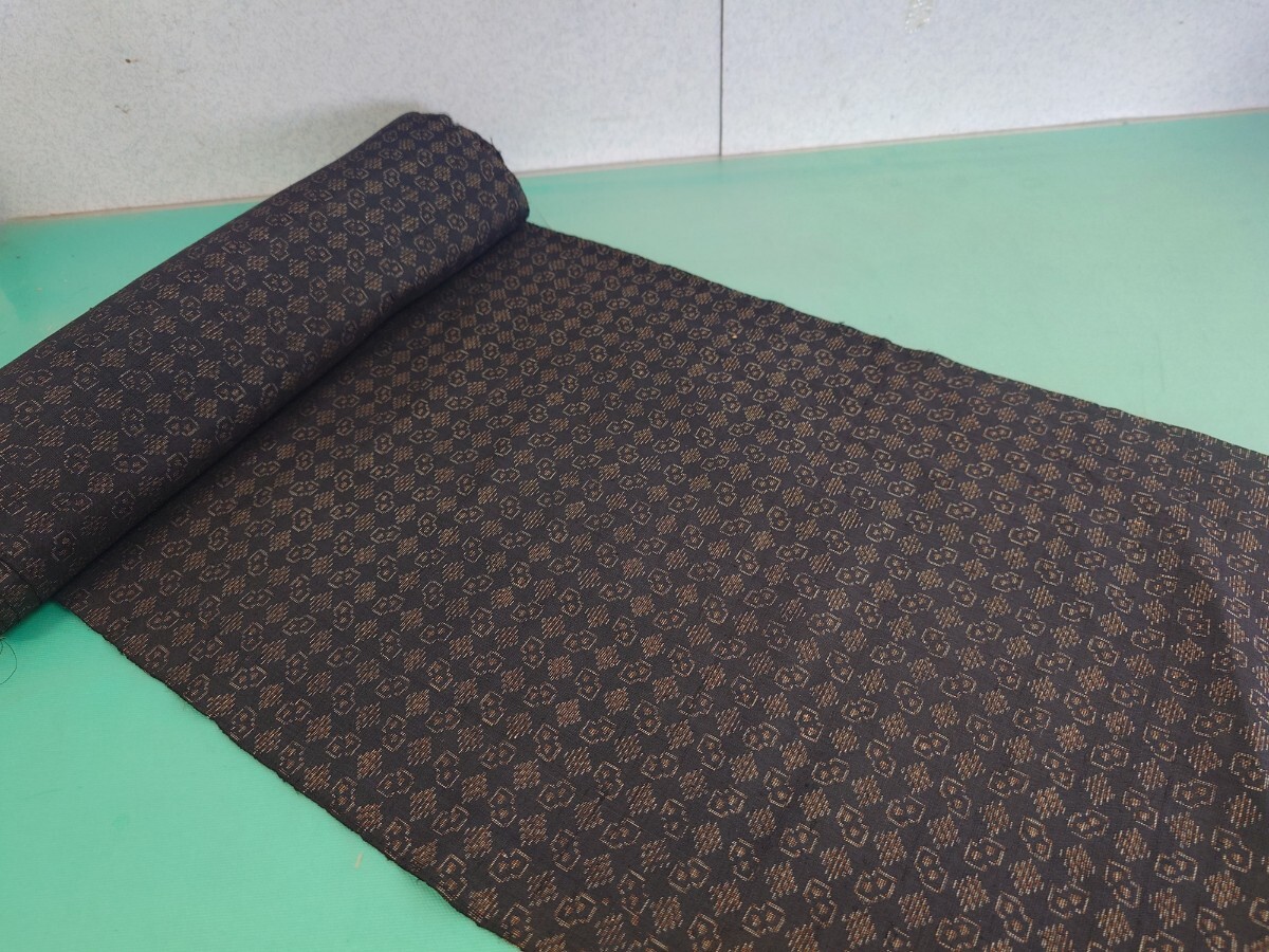 ● きもの 小紋 反物 茶色 紬 ? 未仕立て カット済 オシャレ 柄 コスプレ リメイク 縫製 練習 生地 ①拍卖
