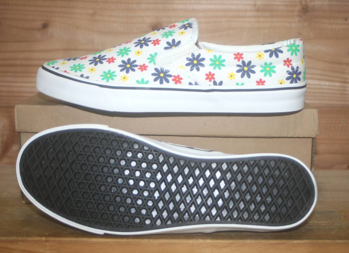 送料無料/訳あり/新品★ マルチフラワー柄 スリップオンスニーカー Bracciano BR-7358 (ブラッチャーノ)拍卖