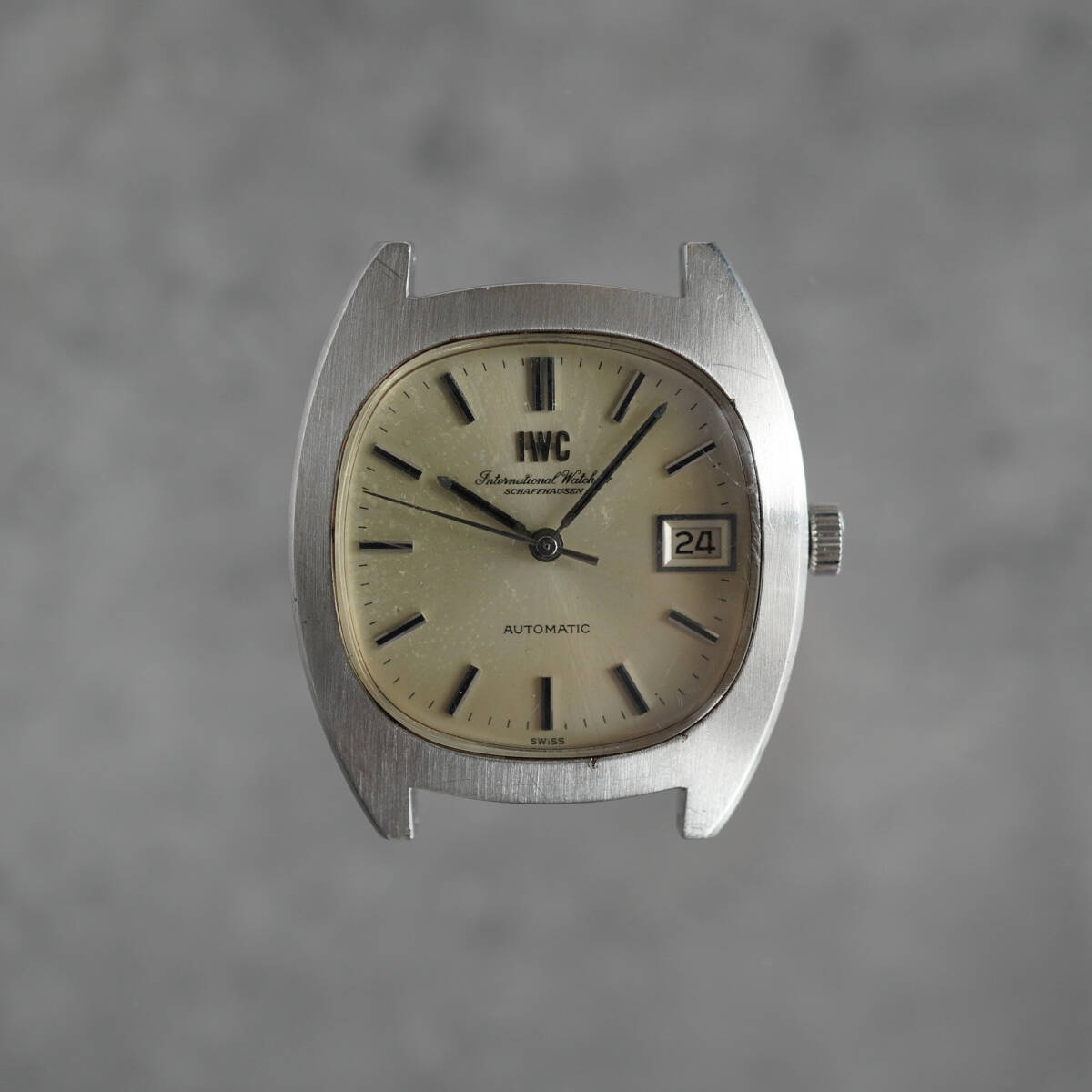 IWC TV Screen Car. 8541B拍卖