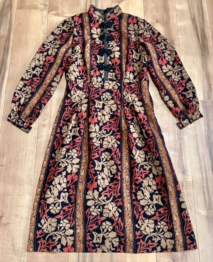 ヴィンテージ チャイナボタン 柄物ワンピース 拍卖