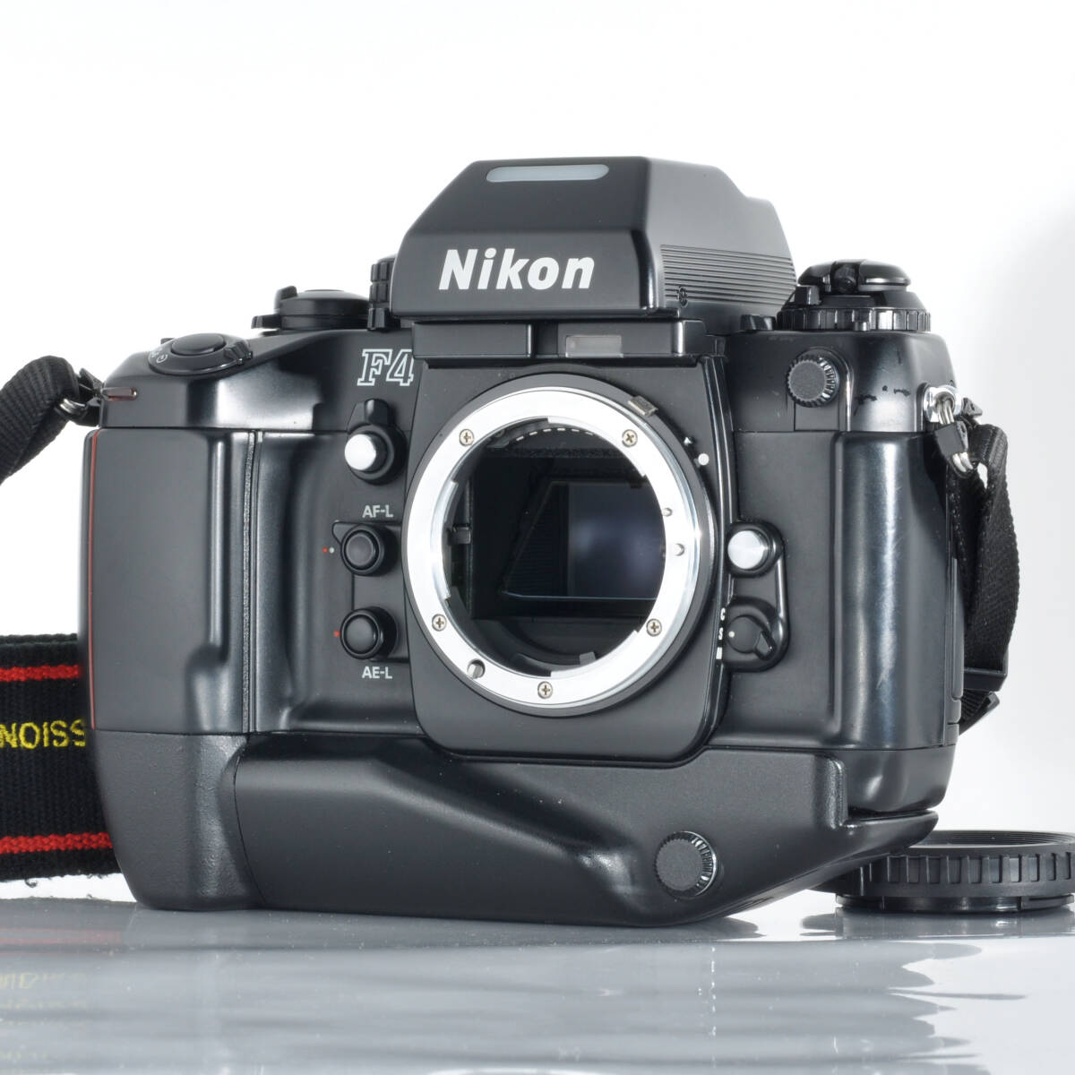 訳アリ超特価 17,999円~【ニコン】僅かに液漏れありも視認性問題なし分お値引き価格!Nikon F4S フィルム一眼 動作良好 #J513a拍卖