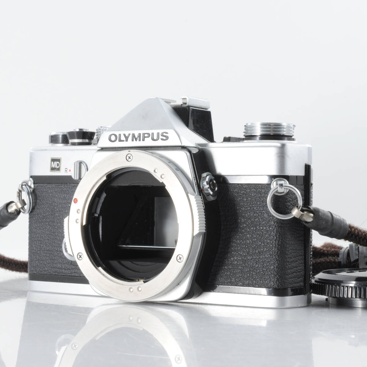 【オリンパス】Olympus OM-1 シルバー フィルム一眼レフ 動作良好 #K276a拍卖