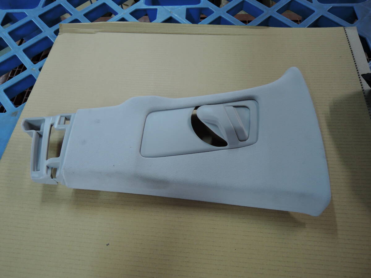 AGH30W アルファード 純正 左 Bピラー トリム 上側 内装 カバー パネル 62420-58090/58051/58061 ヴェルファイア 30系 T-0015拍卖