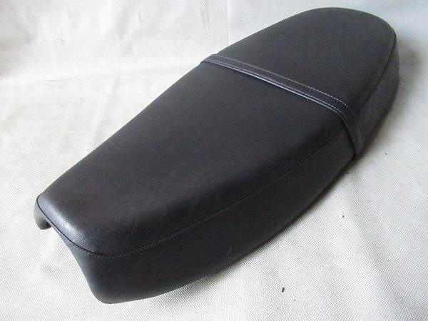 ●空冷スクランブラー,ボンネビル用●トライアンフ純正フラットシートです●拍卖