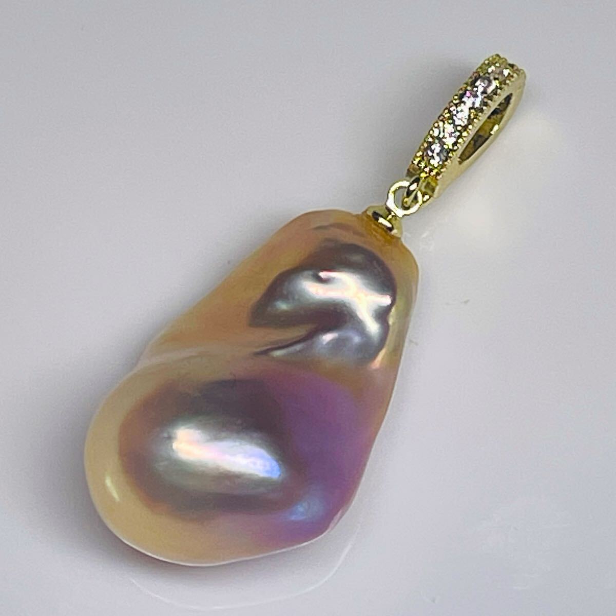 本真珠 虹色 バロックパール ペンダント メタリック ネックレス ナチュラル ペンダントトップ ネックレストップ アクセサリー チャーム拍卖