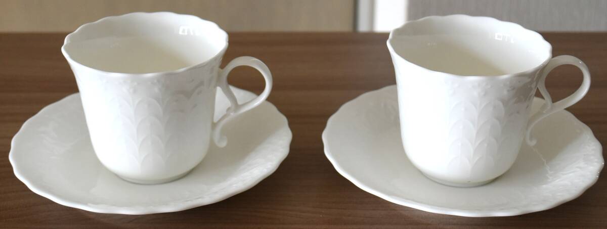 【自宅長期保管品】 NARUMI ナルミ カップ & ソーサー 2客 ボーンチャイナ シルキーホワイト ティーセット拍卖