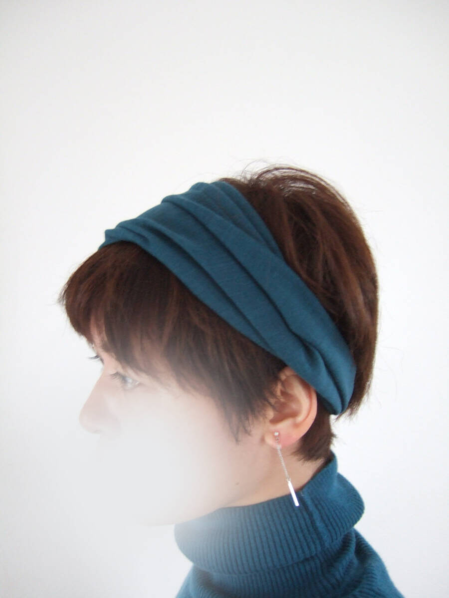 ★即決★ハンドメイド 肌触りの良いスラブダブルガーゼ 深い深いブルー 柔らかコットンのゆるターバン***ヘアバンド 拍卖