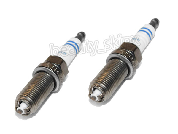 ポルシェ 911 カレラ カイエン ケイマン ボクスター パナメーラ BOSCH製 スパークプラグ 2本 FGR5NQE04 99917015190 2.9 3.4 3.6 3.8 4.8拍卖