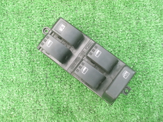 タントカスタム 全国一律送料600円 L375S パワーウインドスイッチ拍卖