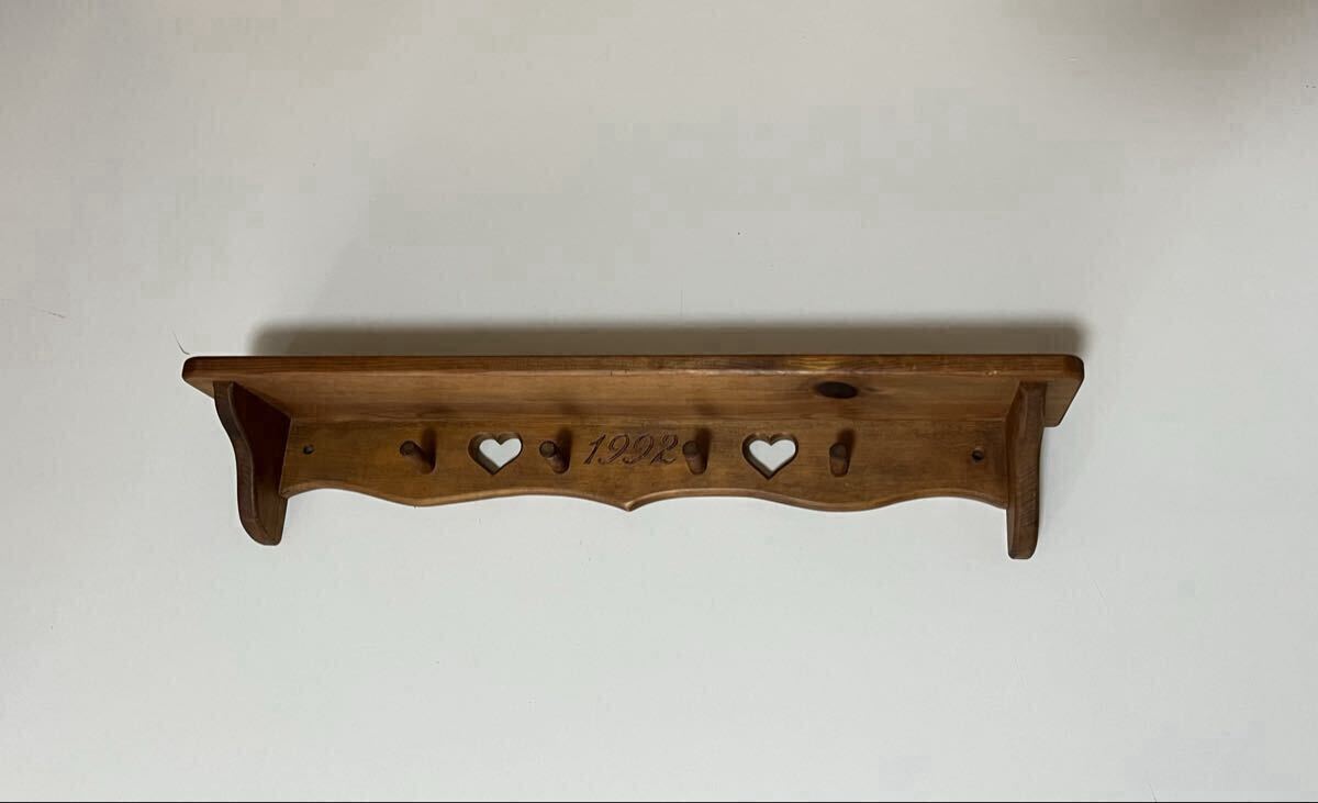 カントリー シェルフ 飾り棚 木製 1992 ウッド ウォールラック フック ビンテージ ハート アメリカン DIY 天然木拍卖