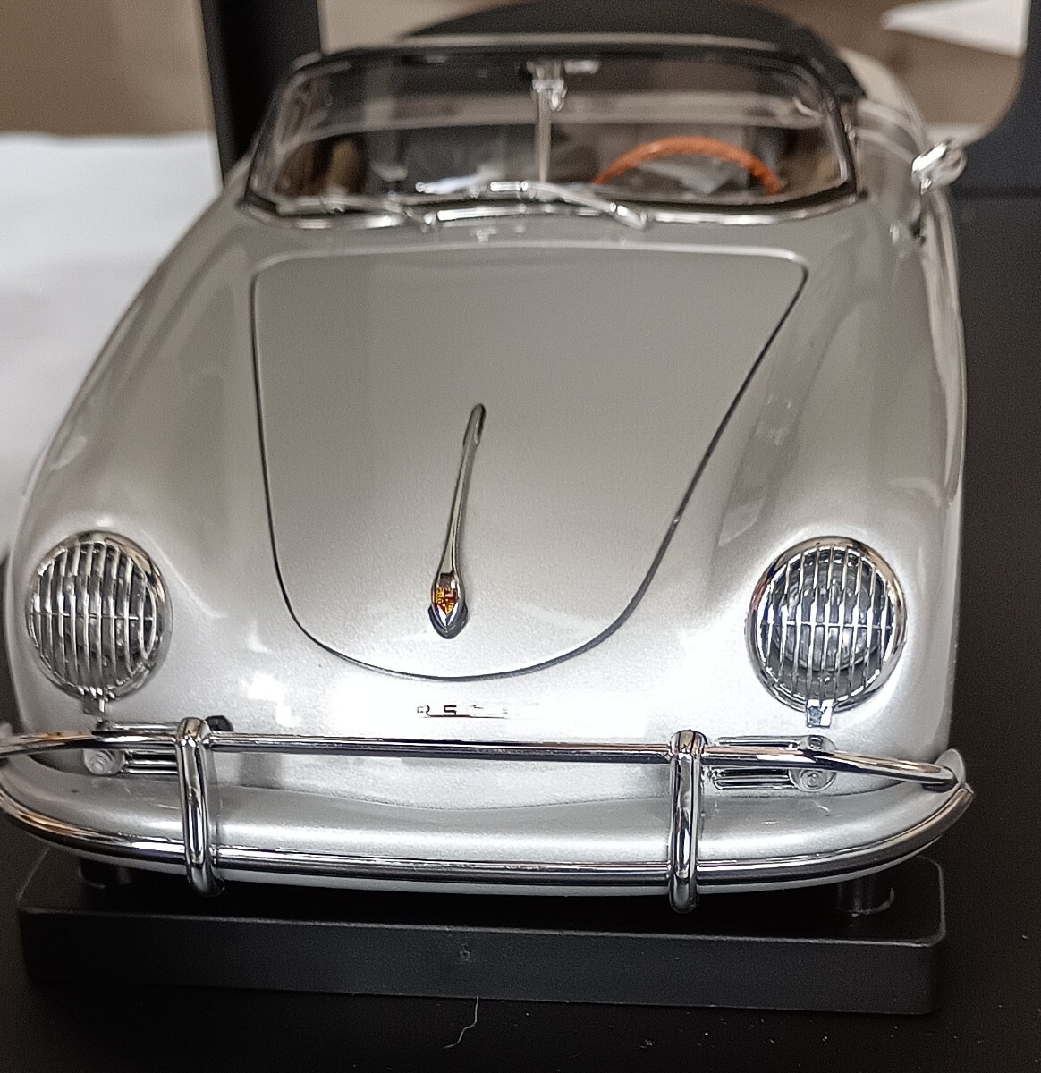 オートアートミレニアム◆1/18 ポルシェ 356A スピードスター/シルバー拍卖