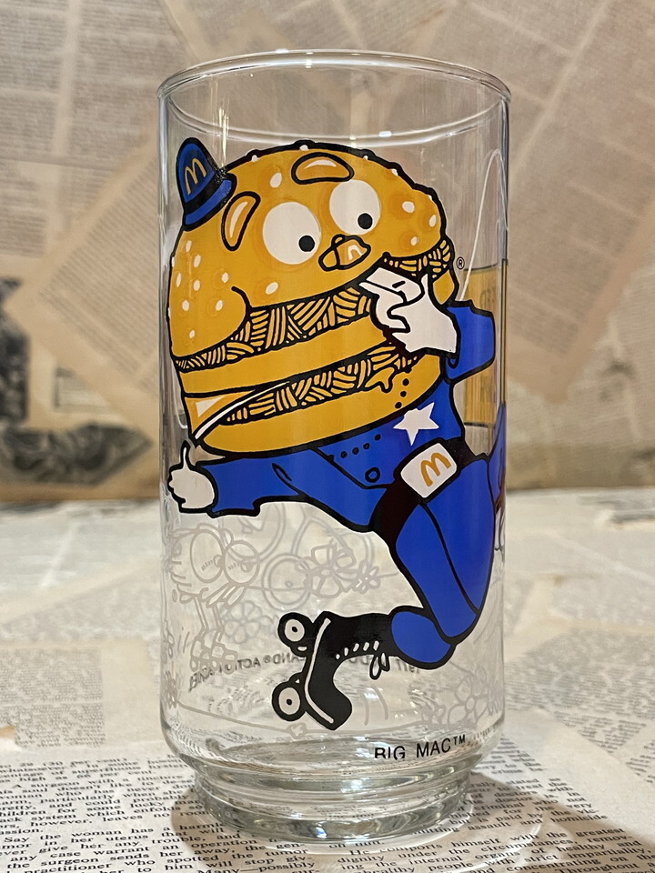 ☆1970年代/マクドナルド/コレクターグラス/即決ビンテージ/ビッグマックポリス/McDonald/Glass(70s/Action series) GL-061拍卖