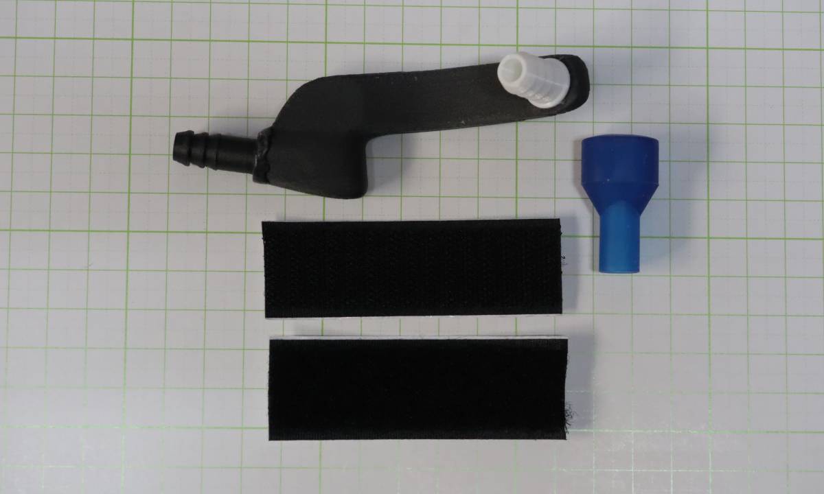 Route33.jpオリジナル フルフェイスヘルメット用・ハイドレーションノズルtype2拍卖