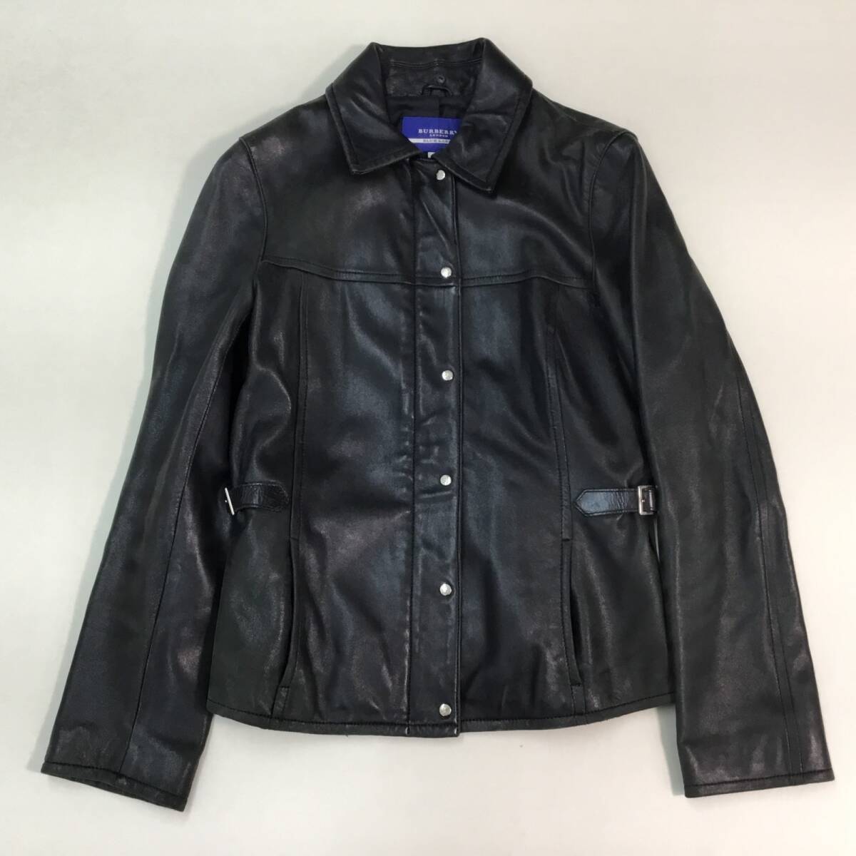 ■ BURBERRY BLUE LABEL バーバリーブルーレーベル レザージャケット ブラック サイズ38 レディース アウター 革ジャン 羊革 牛革 0.62kg拍卖